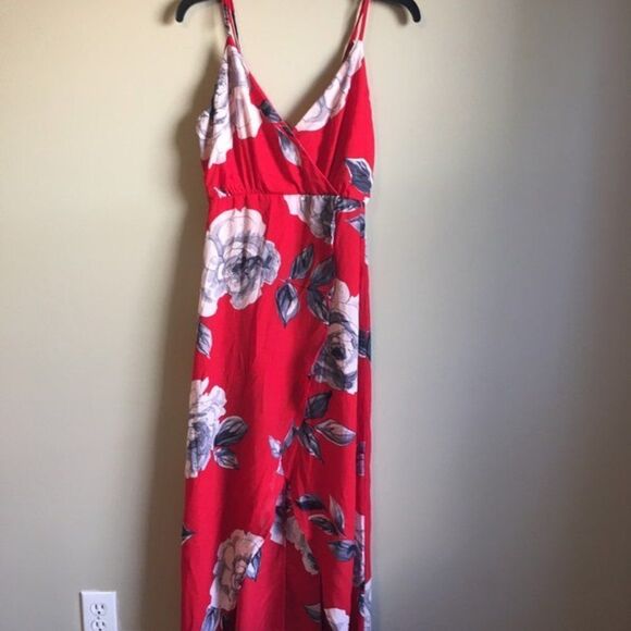 Blashe Small red dress with flower print - Picture 1 of 7